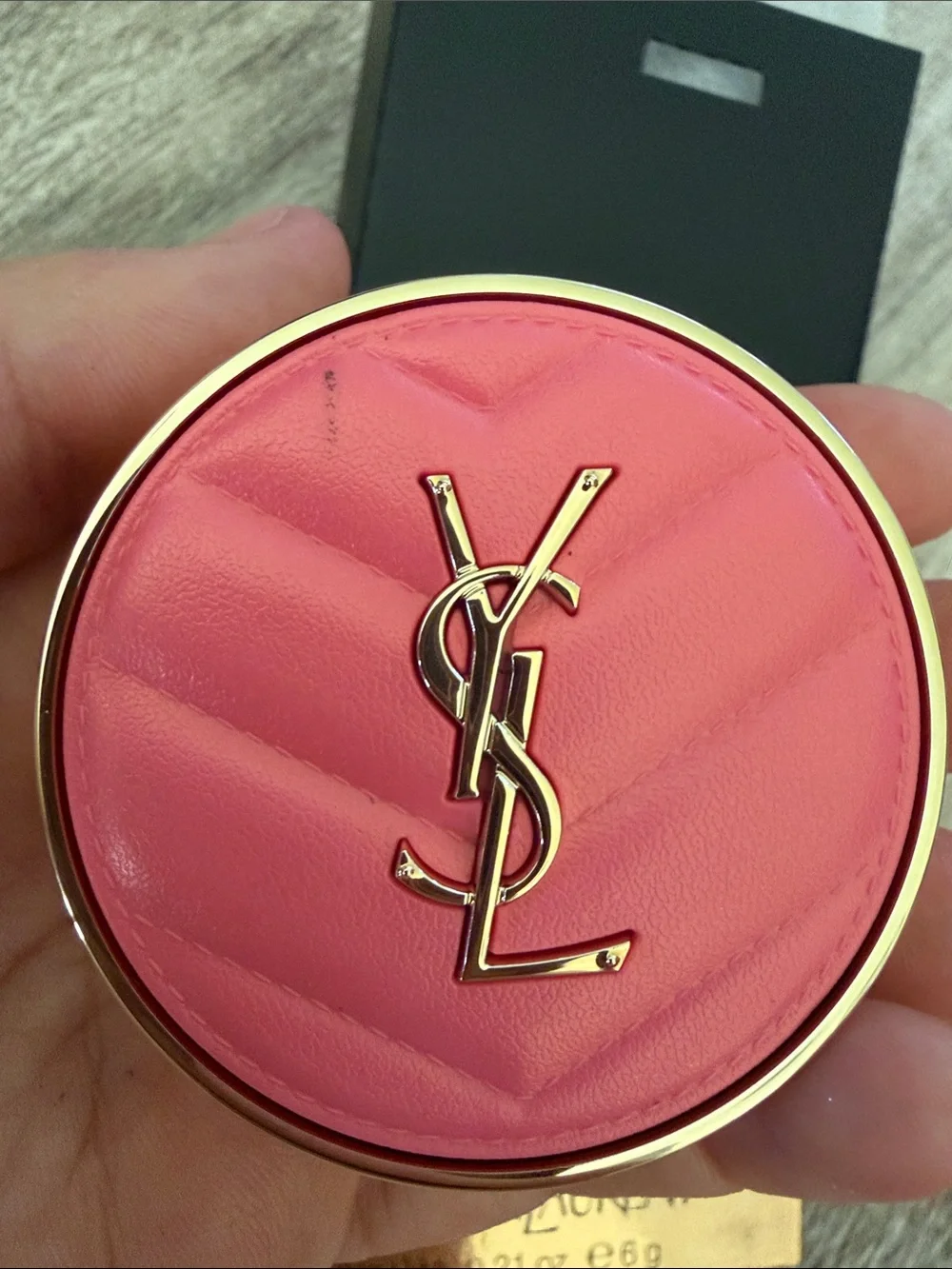 Yves Saint Laurent make me blush in restless rose
